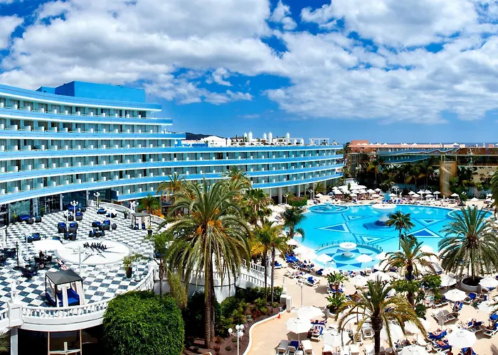Hotel Mediterranean Palace 5*