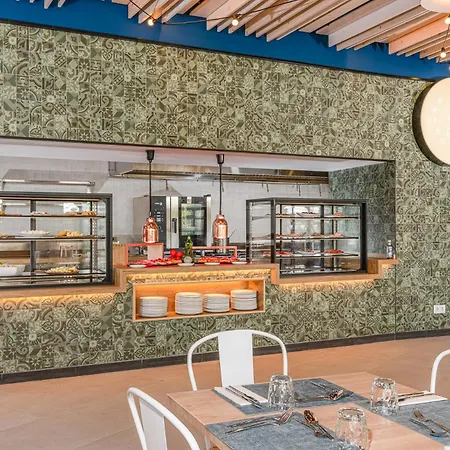 Отель Mediterranean Palace Плая-де-лас-Америкас