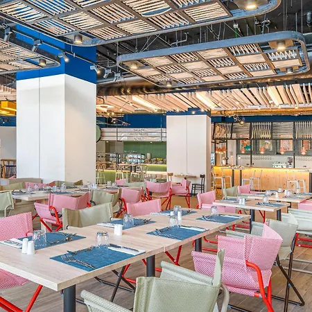 Hotell Mediterranean Palace