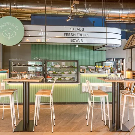 メディテラネアン パレス ホテル 5*