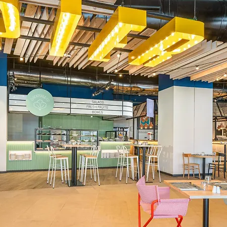 Mediterranean Palace Отель 5*