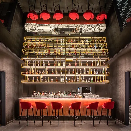 メディテラネアン パレス 5*