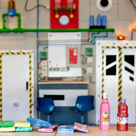 Отель Mediterranean Palace 5*