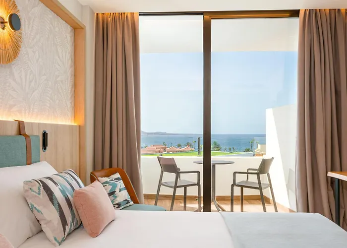 Otel Mediterranean Palace Playa de las Américas