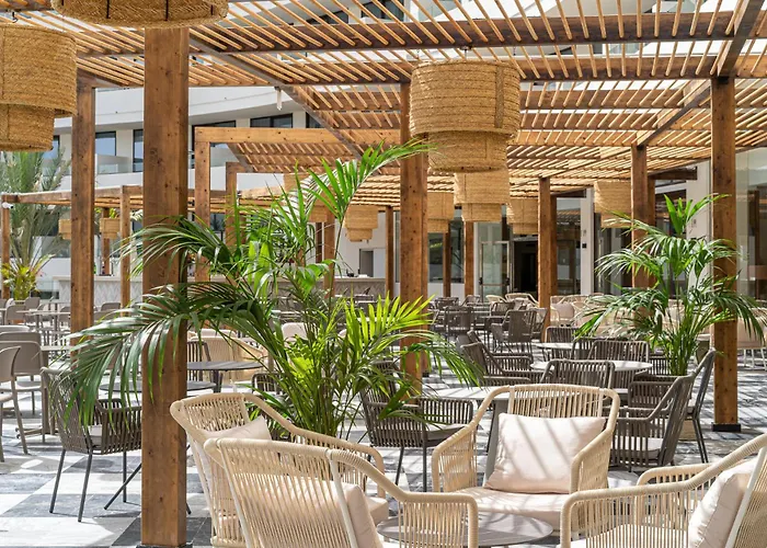 Otel Mediterranean Palace 5*