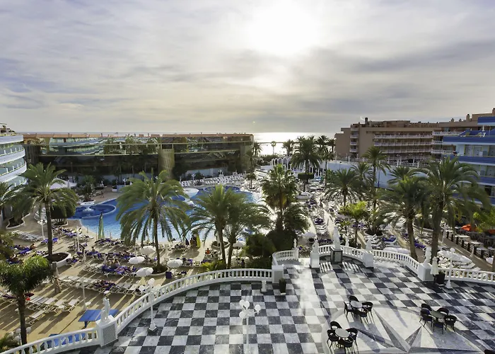 Otel Mediterranean Palace