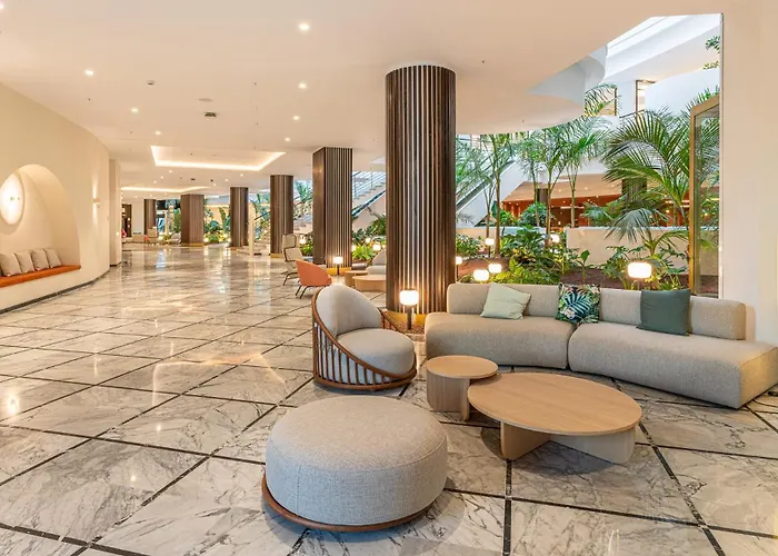 Mediterranean Palace Otel 5*