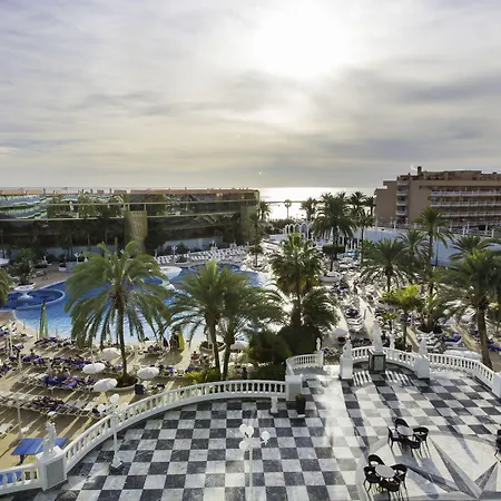 Hotell Mediterranean Palace